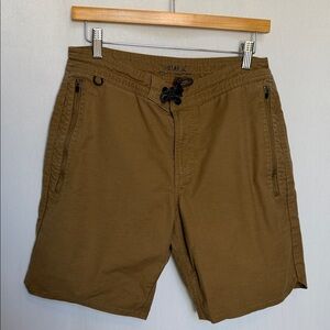 ROARK Layover 2.0 Men's Walkshorts Size 30 in Cocoa Casual Coastal Travel
